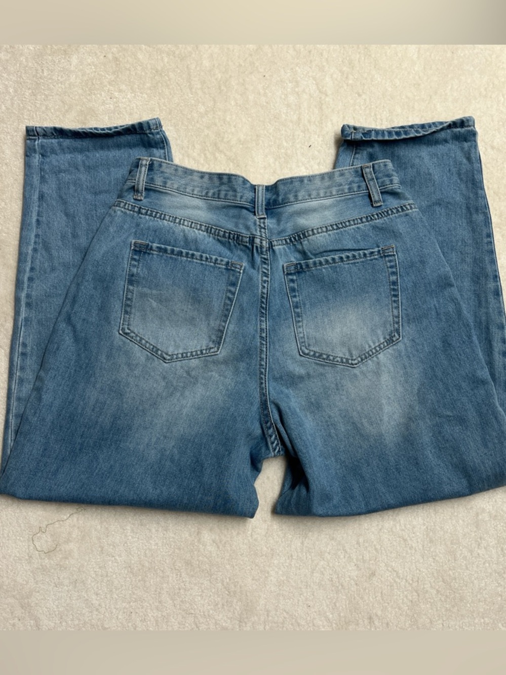 YMI High Rise Straight Leg Jeans Women’s  Size 11/30 Light Wash Relaxed fit Mom - Picture 4 of 8